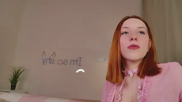 Snapshot of Mikka_Blush chatting on 03-04-26, 10:05 Mikka Blush online show from 03-04-26, 10:05