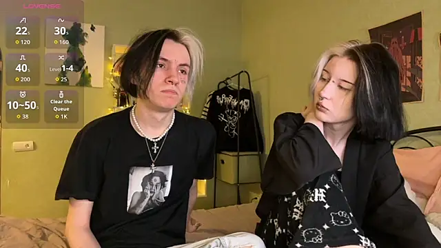 Snapshot of VeryRare_TwinS chatting on 11-29-25, 12:24 VeryRare TwinS online show from 11-29-25, 12:24