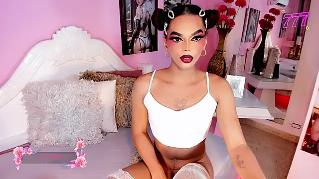 Diva Smith02 online show from 07-15-26, 11:37