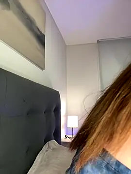 Maddy Jones online show from 10-14-25, 12:44