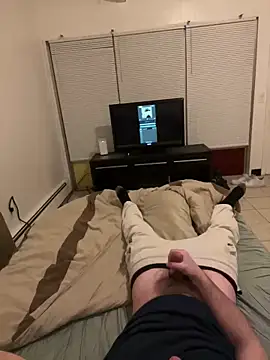 Snapshot of coreyl9718 chatting on 02-14-25, 02:39 coreyl9718 online show from 02-14-25, 02:39