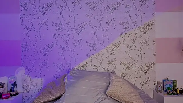 Charlotte  Miller online show from 03-06-26, 12:01