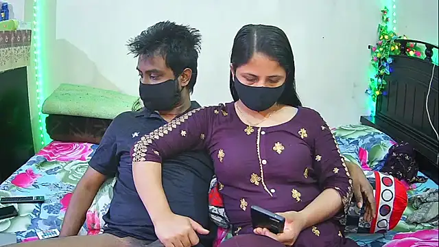 Snapshot of Hot_Nila chatting on 02-17-26, 03:47 Hot Nila online show from 02-17-26, 03:47