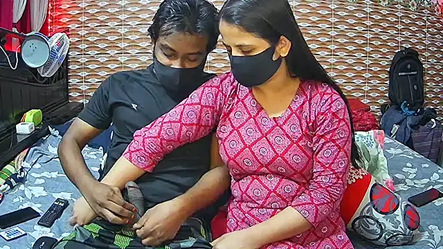 Hot Nila online show from 04-30-26, 03:24