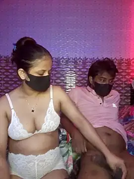 Hot Nila online show from 06-11-26, 02:33