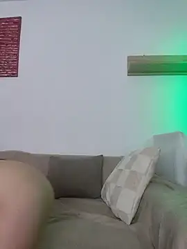 LeaHotxx online show from 10-26-25, 05:02