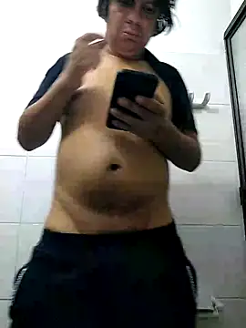 Snapshot of escorpio50jt chatting on 02-16-25, 10:10 escorpio50jt online show from 02-16-25, 10:10
