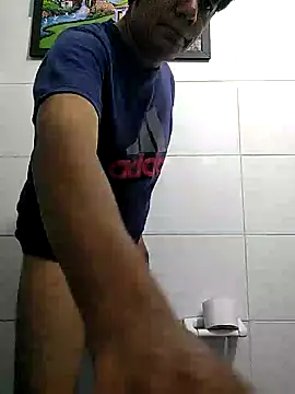 Snapshot of escorpio50jt chatting on 02-26-25, 10:47 escorpio50jt online show from 02-26-25, 10:47