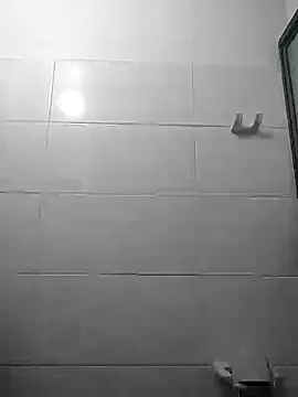 Snapshot of escorpio50jt chatting on 10-03-25, 12:51 escorpio50jt online show from 10-03-25, 12:51