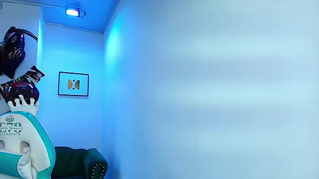 Arianna sweeet online show from 10-29-25, 03:42