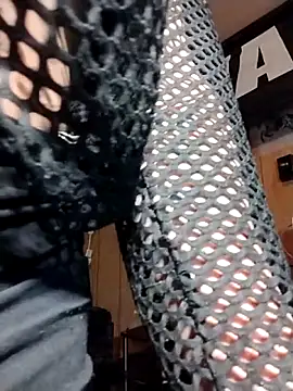 Snapshot of Rebeckalove chatting on 03-09-26, 11:36 Rebeckalove online show from 03-09-26, 11:36