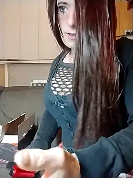 Snapshot of Rebeckalove chatting on 03-11-26, 11:05 Rebeckalove online show from 03-11-26, 11:05