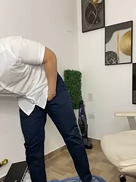 Thom Ohtani online show from 01-10-25, 04:12