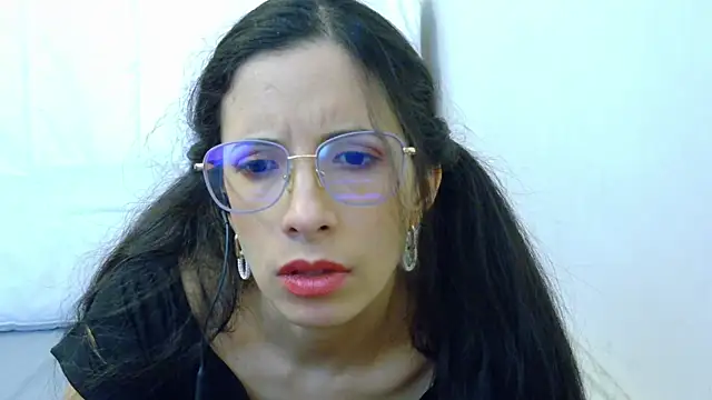 Snapshot of amabel_zambrano chatting on 02-19-25, 09:17 amabel zambrano online show from 02-19-25, 09:17