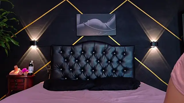 Snapshot of amabel_zambrano chatting on 09-24-25, 12:41 amabel zambrano online show from 09-24-25, 12:41