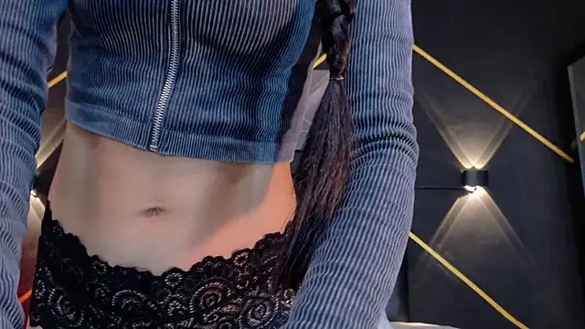 Snapshot of amabel_zambrano chatting on 01-13-26, 10:42 amabel zambrano online show from 01-13-26, 10:42