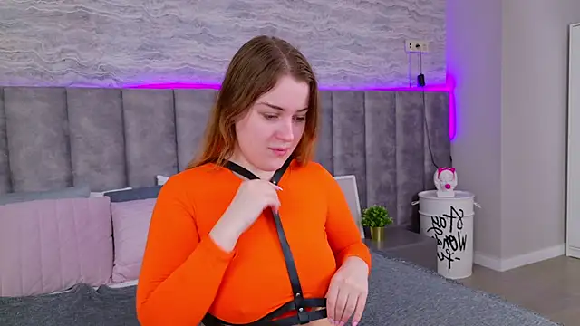 EllieGarson online show from 03-19-25, 05:06