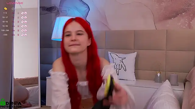 Rina Red online show from 01-08-25, 04:44