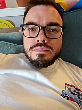 hmilode69 online show from 03-11-26, 03:29