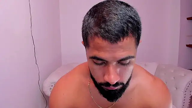 Santiago huntt online show from 01-25-25, 12:26