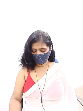 Lucky-Deepthi online show from 03-07-25, 07:05