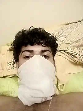 Snapshot of edrea chatting on 01-05-25, 04:59 edrea online show from 01-05-25, 04:59