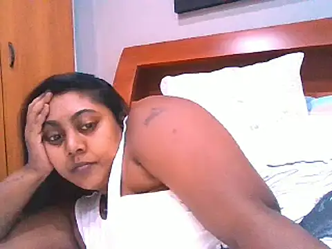 Snapshot of Indian_Ruby99 chatting on 03-08-26, 03:38 Indian Ruby99 online show from 03-08-26, 03:38