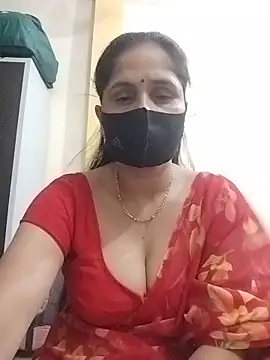 Snapshot of priyancyfun chatting on 05-14-26, 04:14 priyancyfun online show from 05-14-26, 04:14