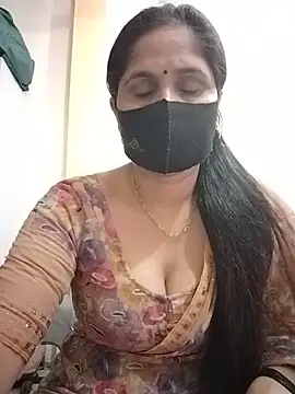 Snapshot of priyancyfun chatting on 05-17-26, 08:45 priyancyfun online show from 05-17-26, 08:45