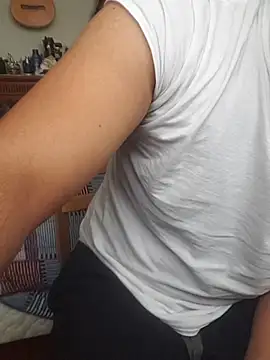 Snapshot of pitorico_bb chatting on 11-04-25, 02:05 pitorico bb online show from 11-04-25, 02:05