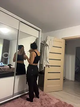 NNNoire online show from 10-31-25, 12:28