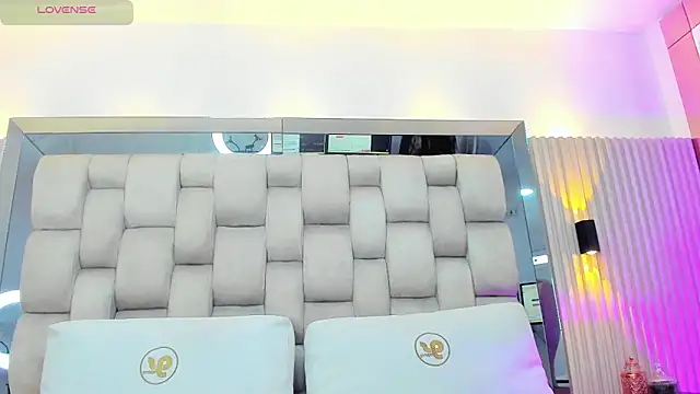 ashlyn parker online show from 02-23-25, 07:28