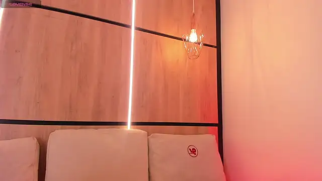 ashlyn parker online show from 10-08-25, 08:39