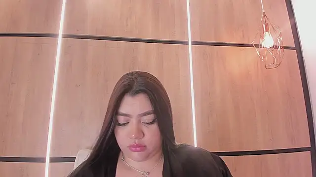 ashlyn parker online show from 04-25-26, 08:06