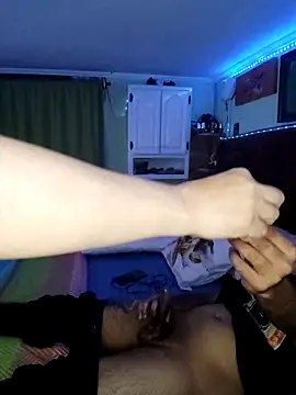 Snapshot of lagitana40 chatting on 03-11-25, 01:37 lagitana40 online show from 03-11-25, 01:37