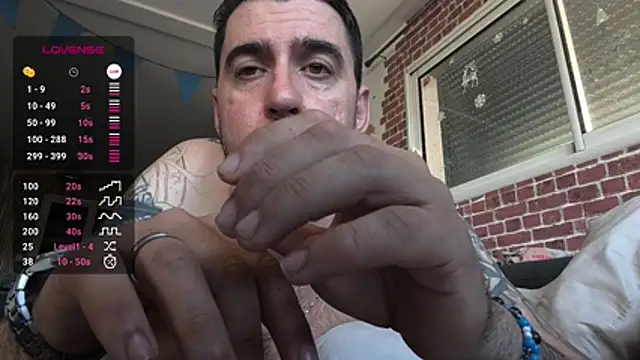 Snapshot of thefrenchkiss25 chatting on 04-07-26, 05:02 thefrenchkiss25 online show from 04-07-26, 05:02