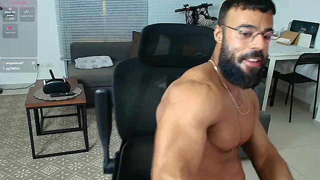 Snapshot of todddantes25 chatting on 06-06-26, 06:23 todddantes25 online show from 06-06-26, 06:23