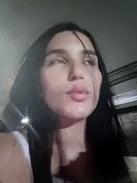 Snapshot of the_queen_of_street chatting on 11-06-25, 03:07 the queen of street online show from 11-06-25, 03:07