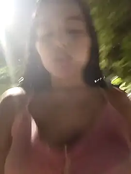 Snapshot of the_queen_of_street chatting on 01-15-26, 03:22 the queen of street online show from 01-15-26, 03:22