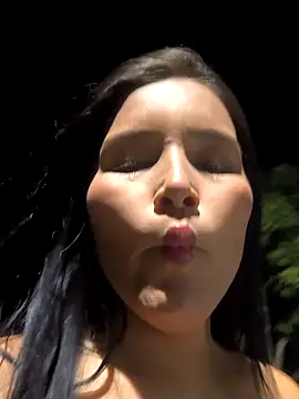 Snapshot of the_queen_of_street chatting on 02-18-26, 03:46 the queen of street online show from 02-18-26, 03:46