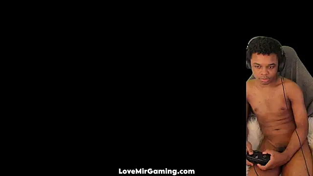 Snapshot of lovemirgaming chatting on 09-21-25, 08:54 lovemirgaming online show from 09-21-25, 08:54