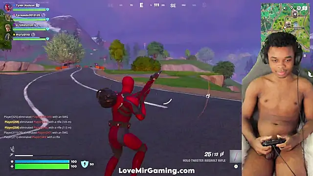 Snapshot of lovemirgaming chatting on 10-19-25, 03:34 lovemirgaming online show from 10-19-25, 03:34