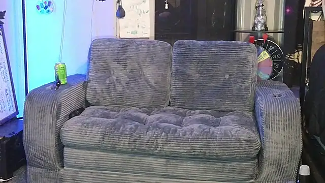 Snapshot of trashbrat chatting on 02-04-26, 03:23 trashbrat online show from 02-04-26, 03:23