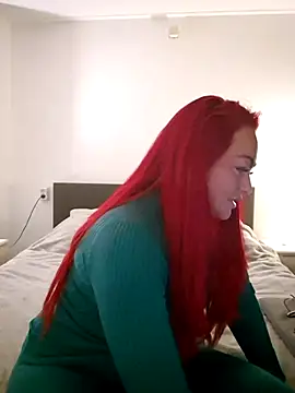 Snapshot of xSexyredheadx chatting on 01-11-25, 08:21 xSexyredheadx online show from 01-11-25, 08:21