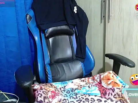 Danielagomez33 online show from 02-08-26, 01:42