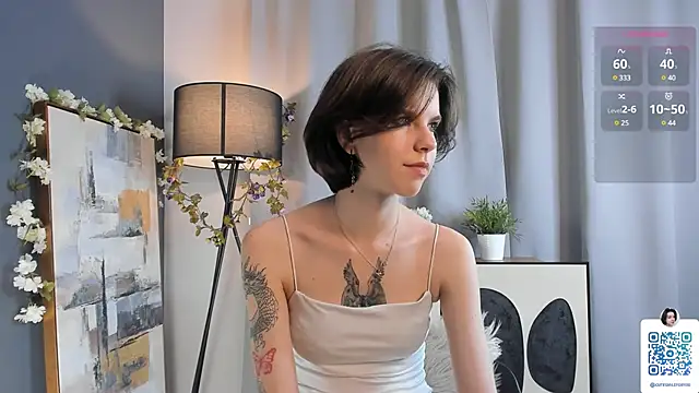 OdiliaHartnell online show from 02-02-25, 03:17