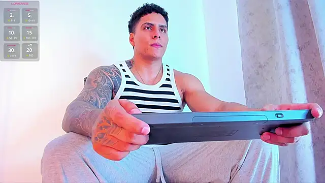 Maximoscott online show from 03-21-25, 09:12