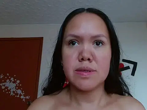 Snapshot of marilynbeautifullyhairy chatting on 01-17-25, 03:00 marilynbeautifullyhairy online show from 01-17-25, 03:00