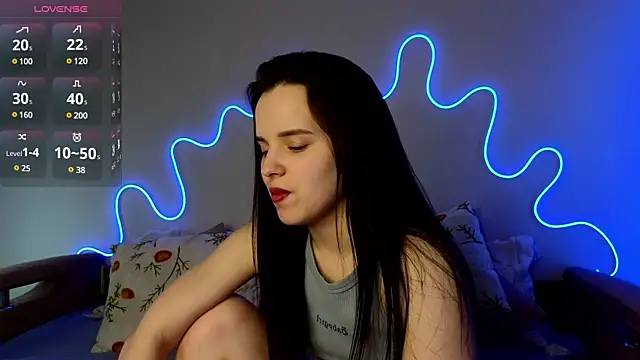 Snapshot of Harleen_Moore chatting on 03-19-25, 11:47 Harleen Moore online show from 03-19-25, 11:47