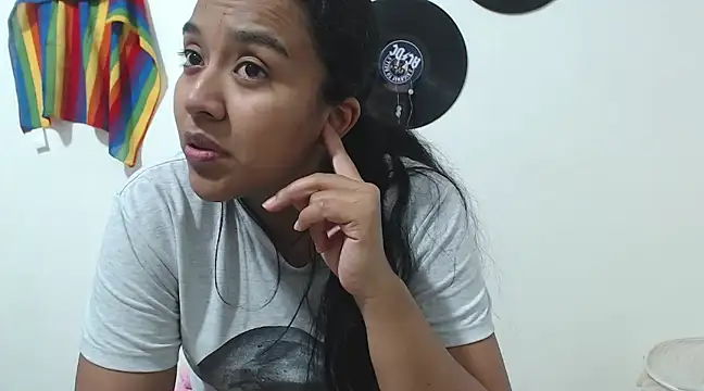 Snapshot of giselao chatting on 02-13-25, 04:54 giselao online show from 02-13-25, 04:54